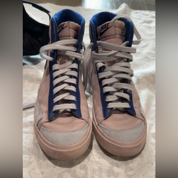 Nike Shoes - Nike High-Top Sneakers - Pink and Blue